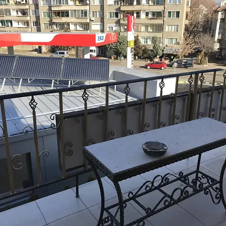 Suites Bulgari Vendégház